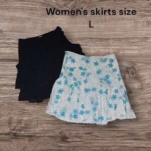 2 women's skirts size large